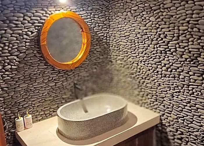Hotel Dupa Lovina